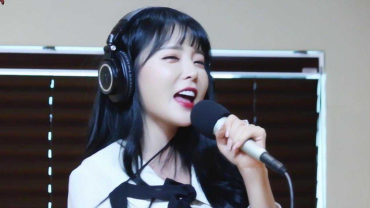 韩可彬的一首花信风合奏版一开口全场都在雀跃