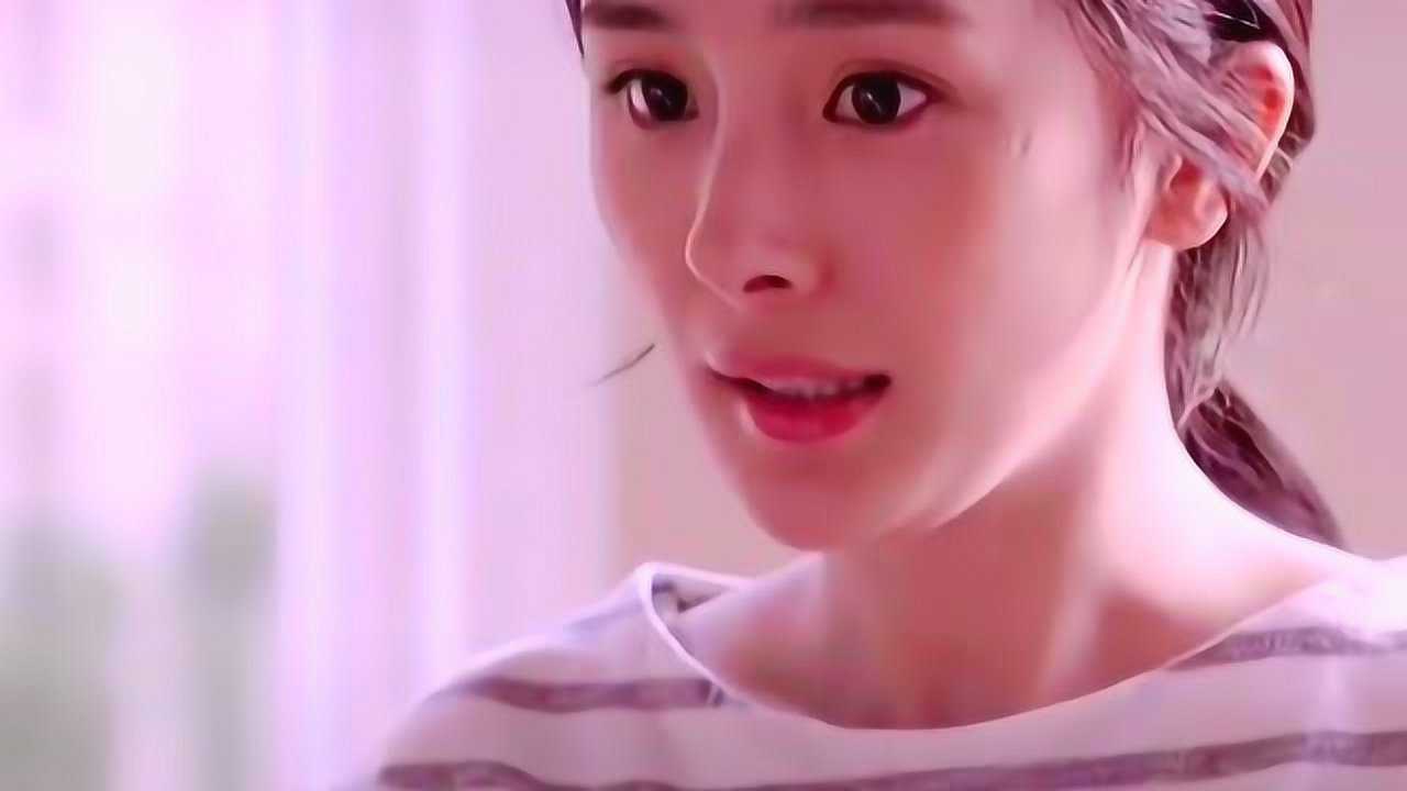 眼神无光的盲人杨幂演得很好为了保护主人失去性命的导盲犬才更让人