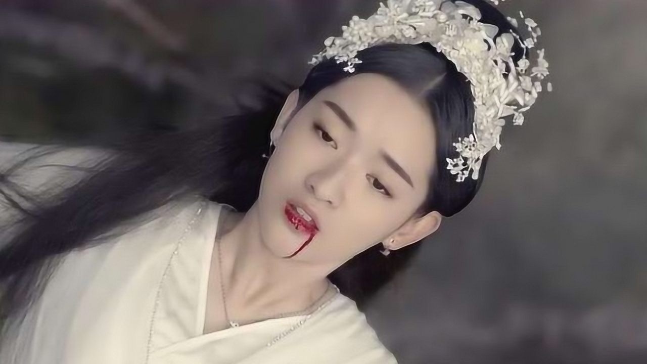 羽族女王被砍掉翅膀扔到万丈悬崖画面简直太虐心