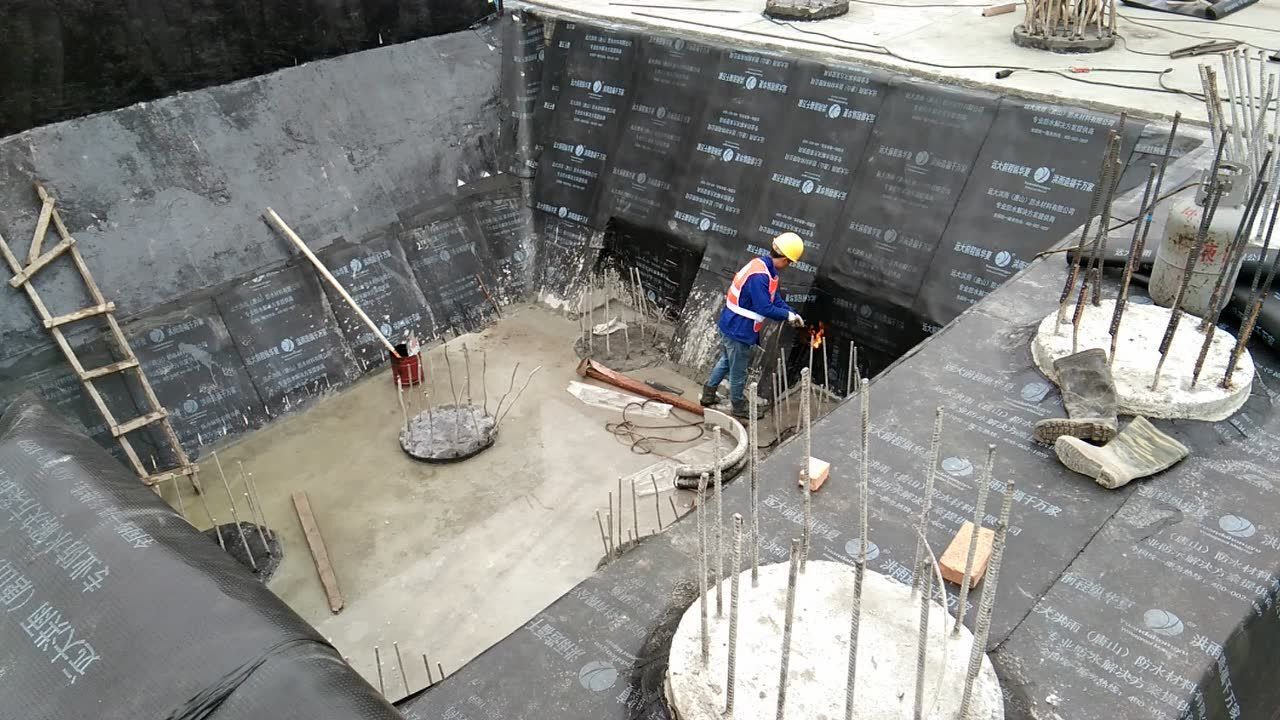 地基集水坑电梯井坑防水施工_高清