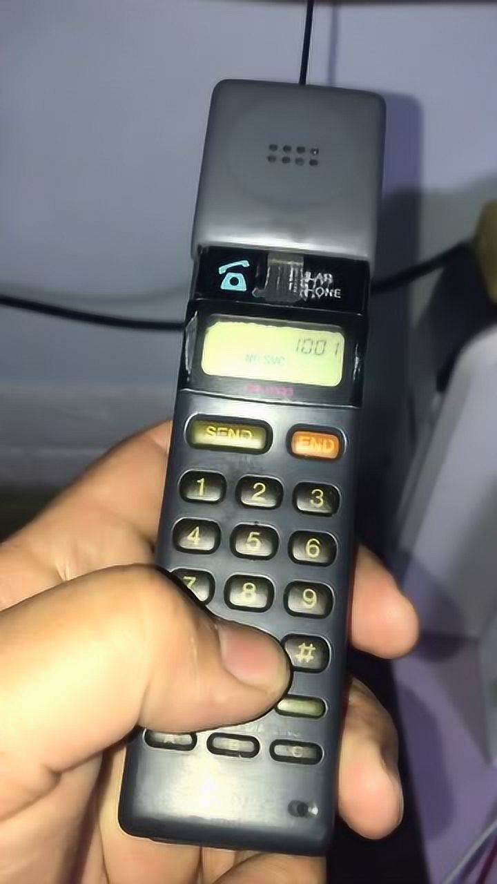 能开机的索尼cm-h333模拟信号手机