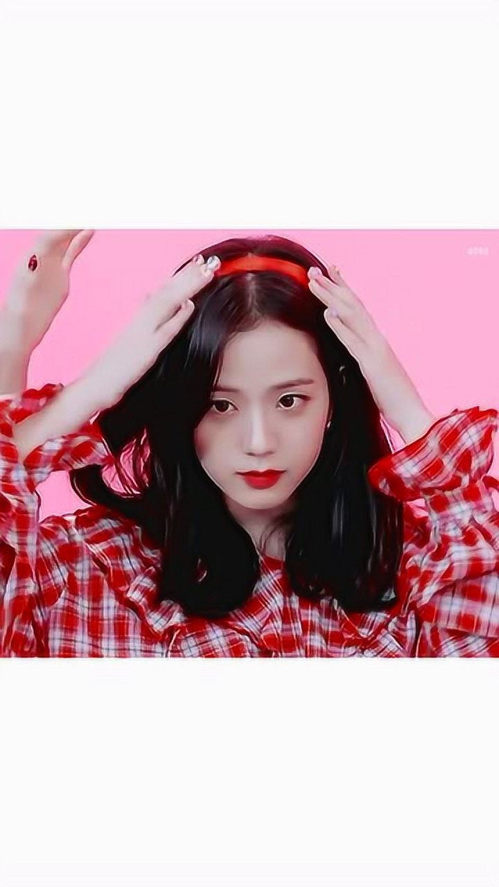 blackpink:韩国女神金智秀,拥有神仙颜值的bp门面!