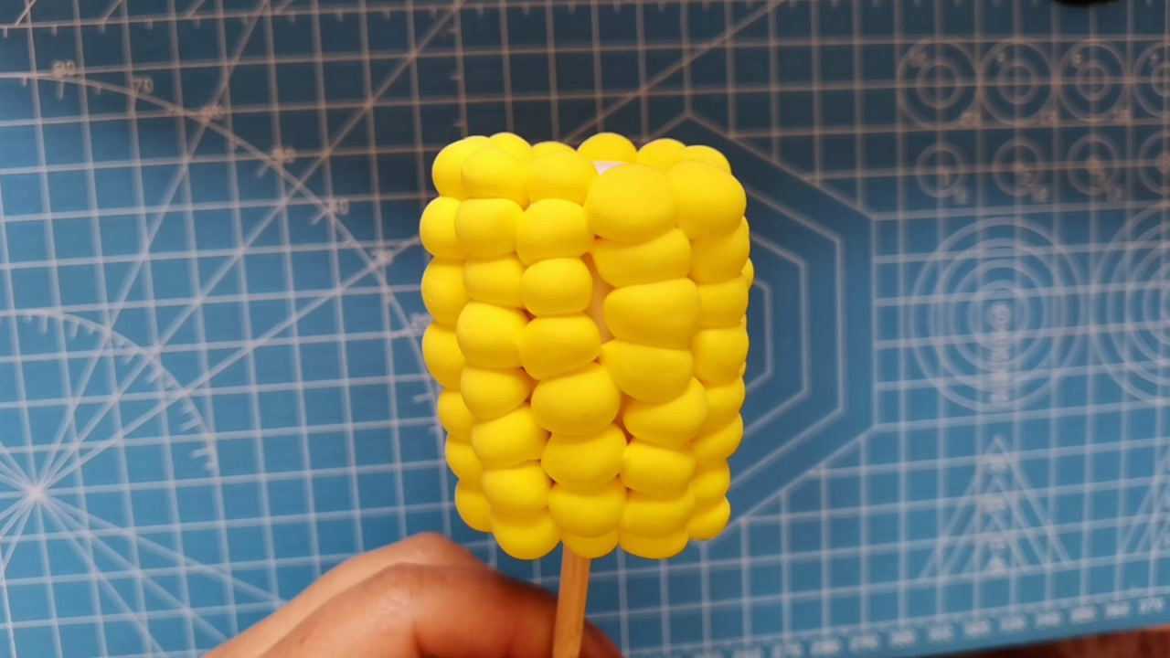 简单好做手工黏土橡皮泥玉米教程,适合亲子互动游戏一起来做吧