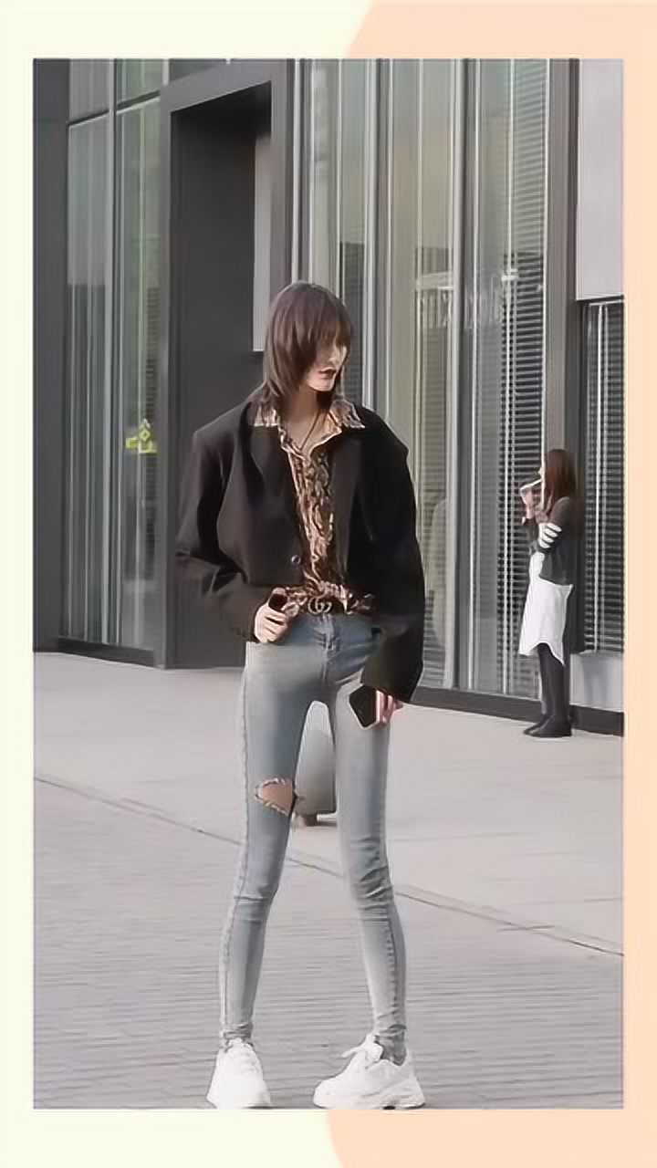 体重只有70斤的小姐姐,骨瘦如柴,女生都喜欢这种身材