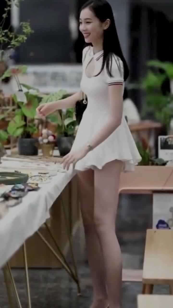 三倍长腿特效下的小姐姐,是真的美啊