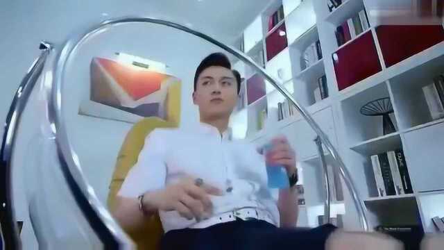 看看看陈晓饰演的《云巅之上》中的唐斐有多毒舌