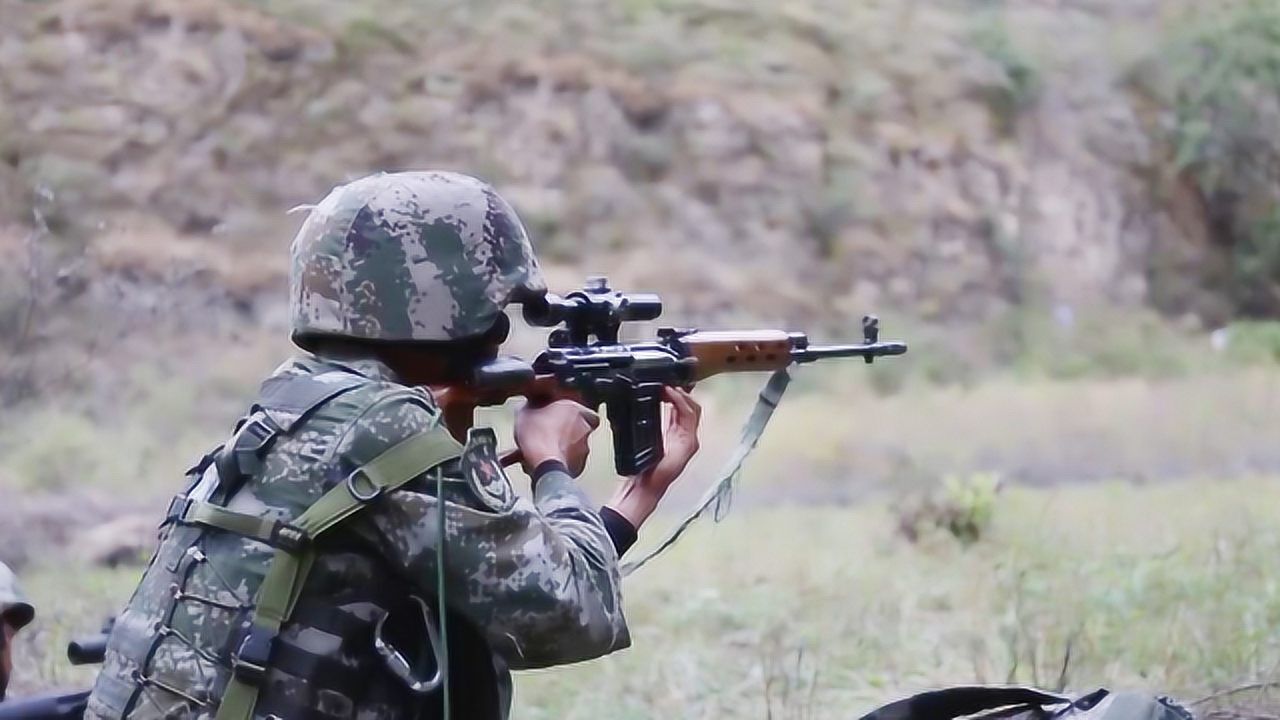 响箭特种部队魔鬼周开始34秒这个特战装备有点酷