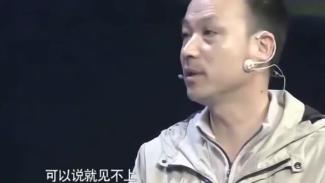 大哥花高价入手的茶盏,自称世间稀少,专家一鉴让他乐开了花!