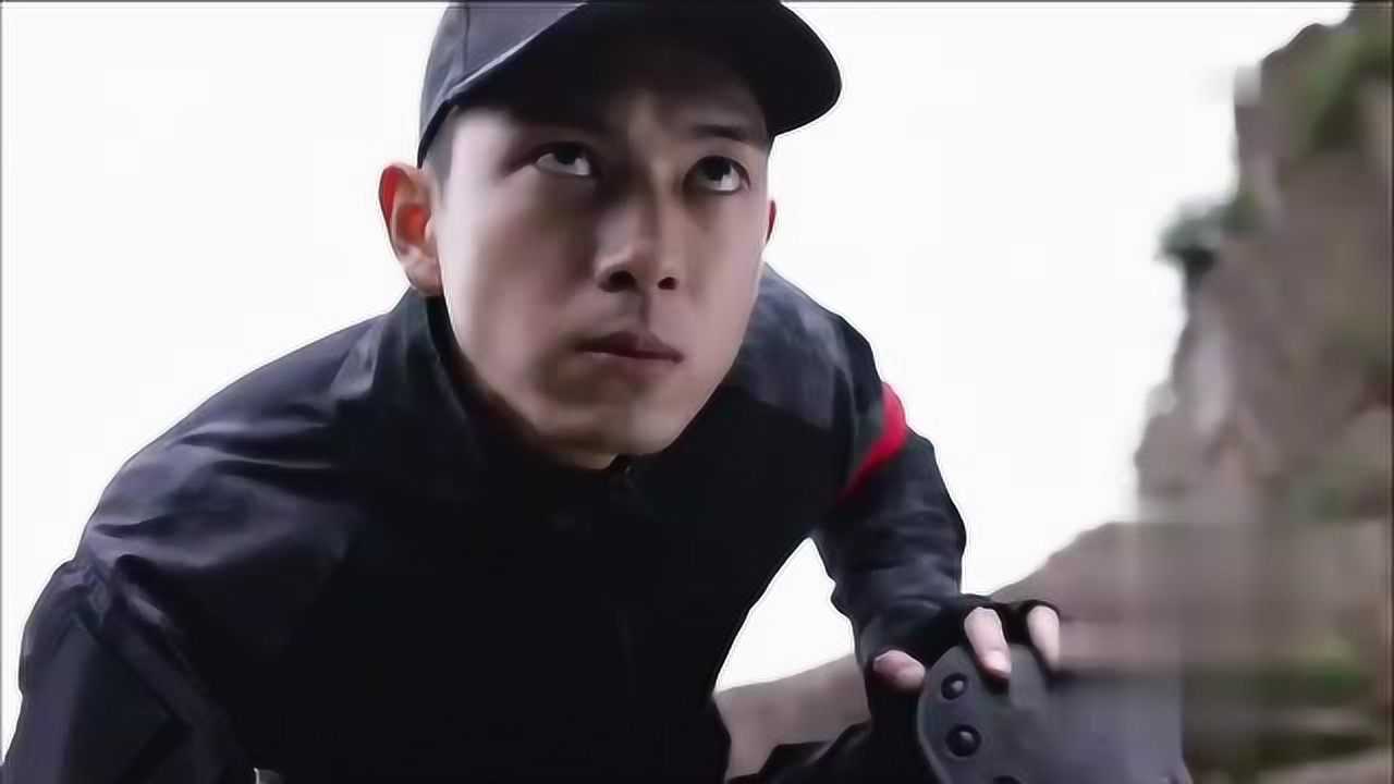 南方有乔木李现灵活以守为攻陈伟霆只知道进攻俩人不分输赢