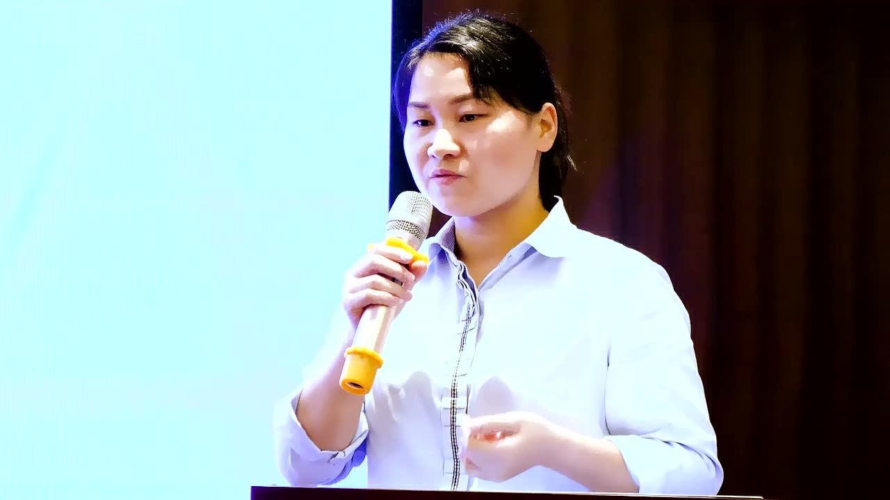 《如何做好客户服务》株洲中支谢海霞