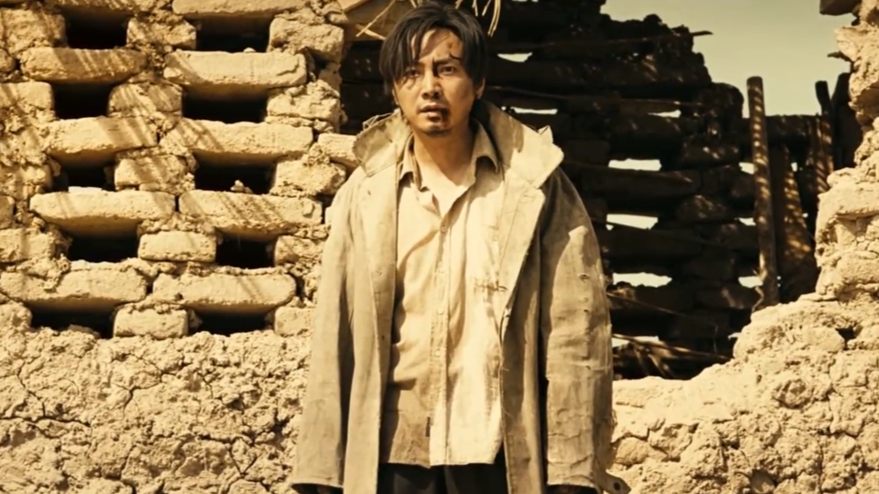 无人区:犯罪团伙竟将女孩活埋,徐峥挺身而出英雄救美,太勇了