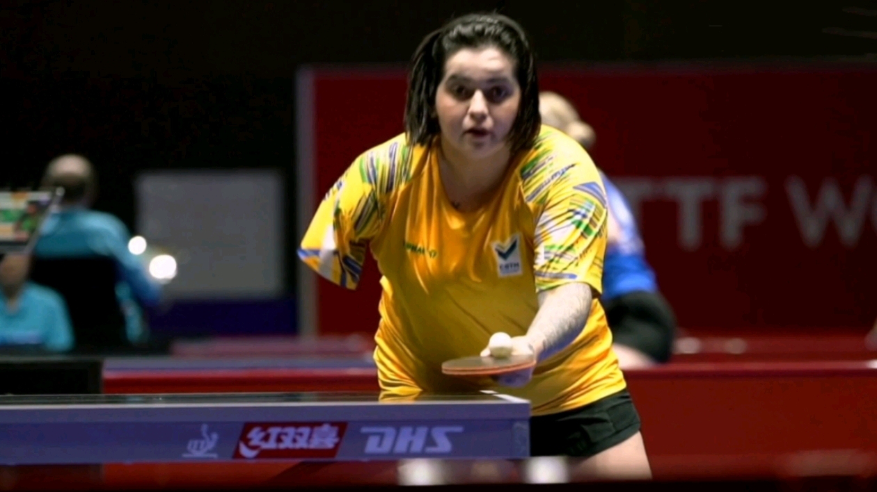 独臂女选手出战4场赢3场,布鲁娜闪耀釜山,目标巴黎奥运会