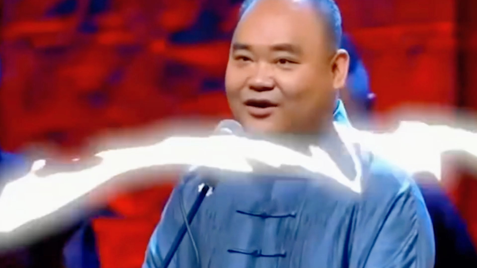 少侯爷侯震说相声有多绝,叫小凡逼疯郭德纲,捧哏堪称一流