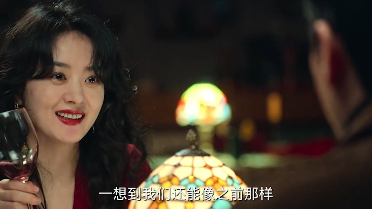 许半夏施展美人计,大眼睛闪闪发光,赵垒逐渐沦陷!