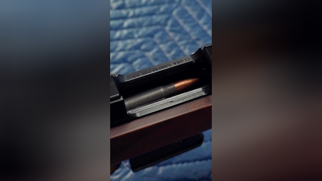 cz527栓动式小口径步枪 发射中等威力步枪弹药 提供优秀射击性能