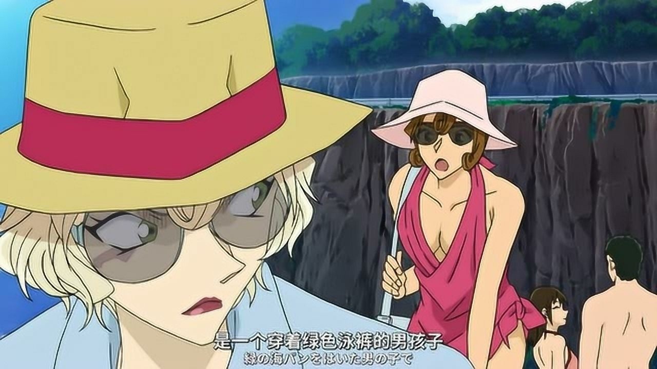 名侦探柯南:世良真纯想要逗笑赤井秀一,这时有希子问他们有没有见到新