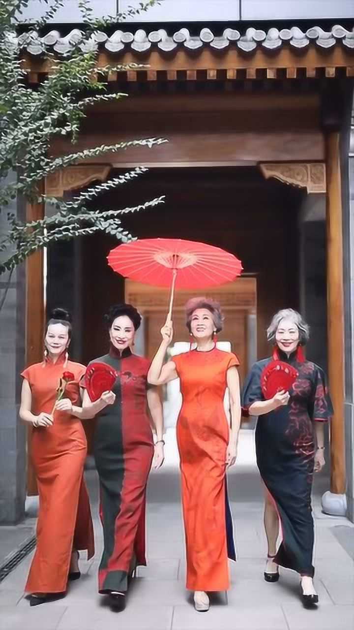 岁月从不败美人加起来快300岁的中国时尚奶奶团这气质绝了