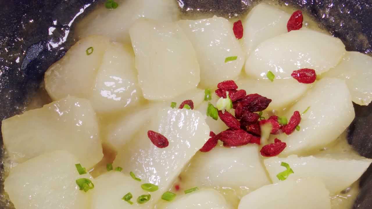 鸡汁萝卜,高汤制作营养又美味!