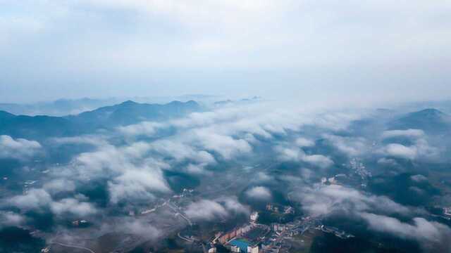 静逸黔北小镇凤冈县进化镇的早晨