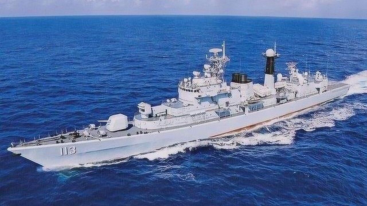 大海是蓝的军舰为什么不涂蓝色迷彩这三点为你解释一切