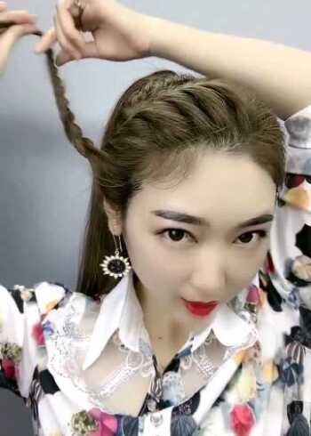 不用任何道具教你徒手扎马尾优雅迷人谁扎谁好看