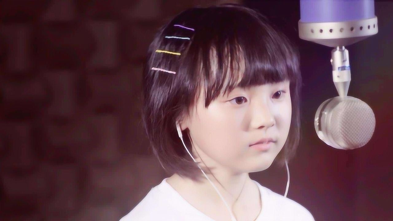 韩甜甜又翻唱了一首小嫦娥一开口就吸引到我了真的太好听