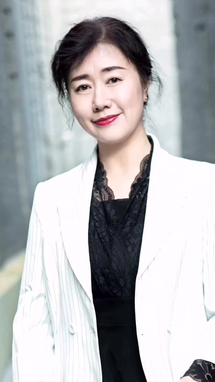 今日起全面禁食野生动物#郑莉律师:保护野生动物人人有责,捕杀违法!