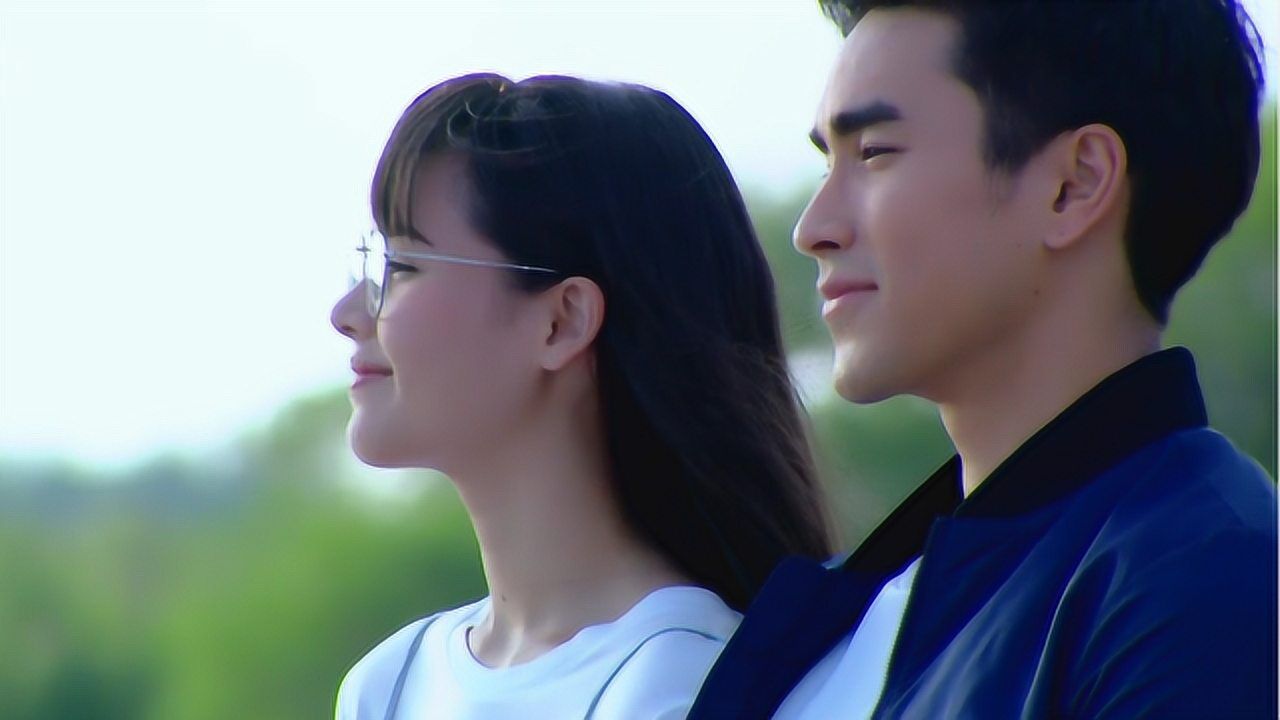 《公主罗曼史》第12集:拉维带爱丽丝来江边放松,两人感情升温电视剧