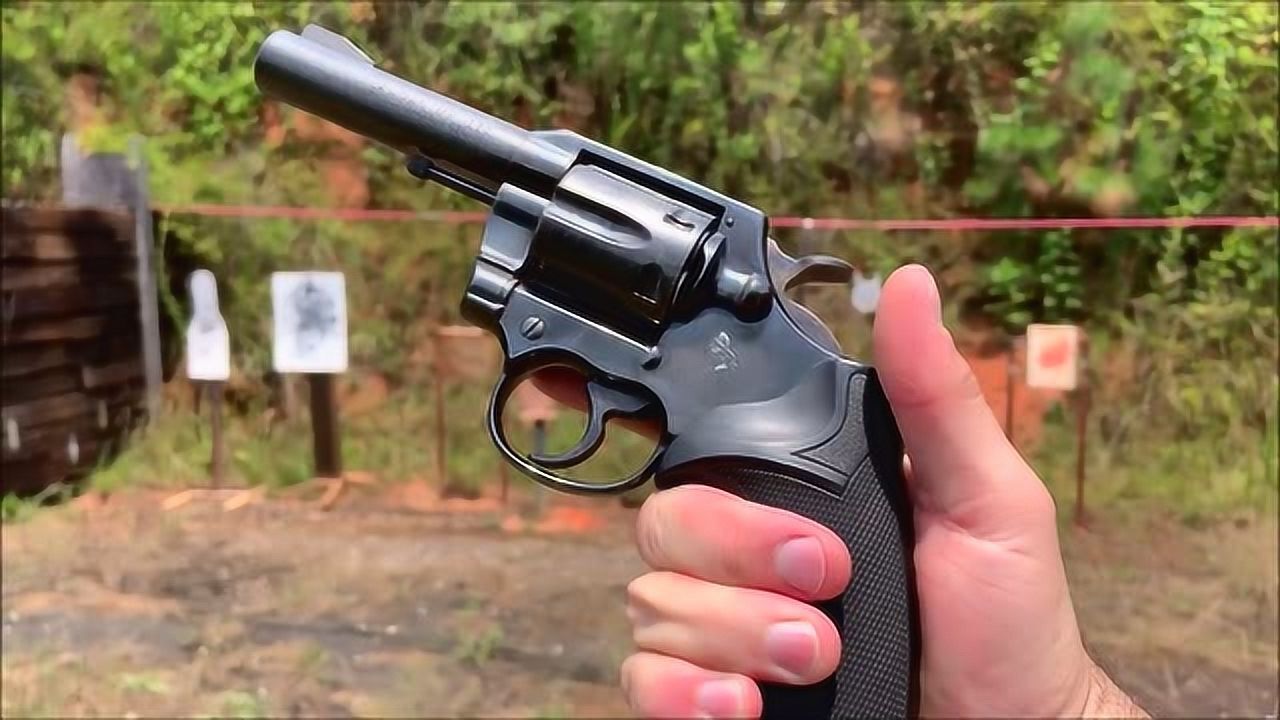 柯尔特mk iii左轮手枪,黑色枪身越看越犀利,靶场实弹射击测试