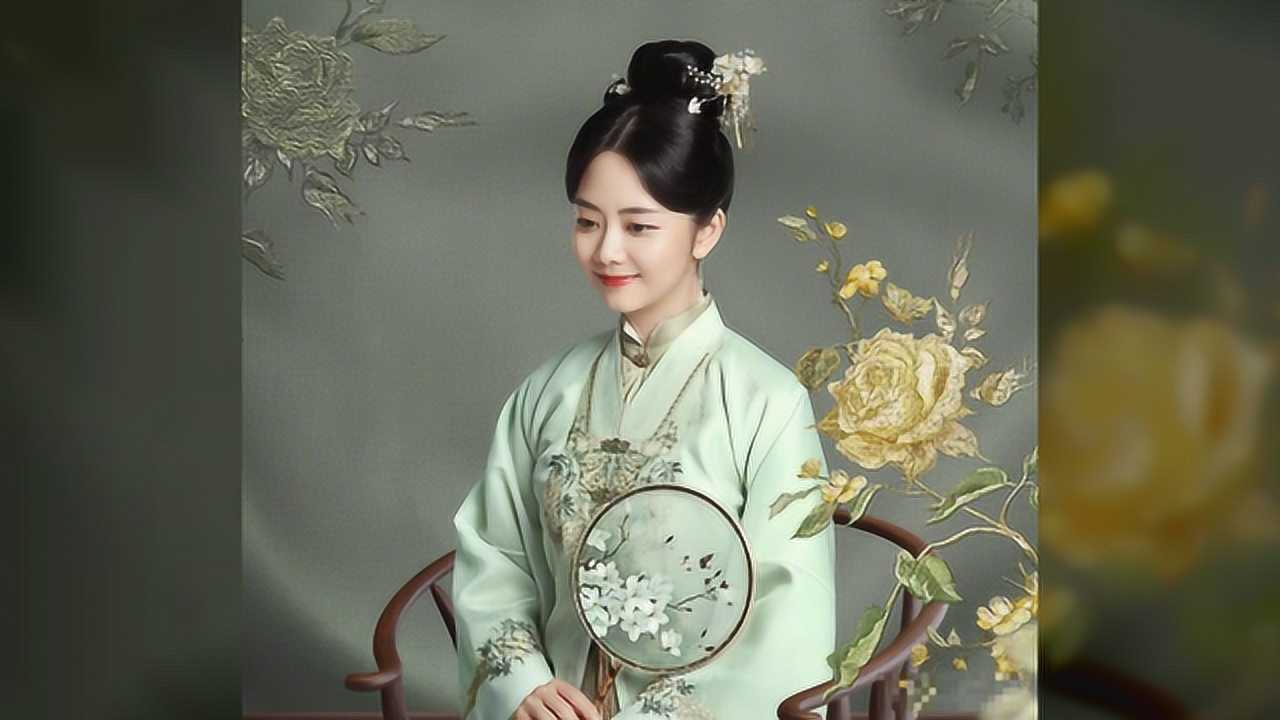 锦心似玉谭松韵青瓷色古装照好美老夫少妻的设定好新颖期待