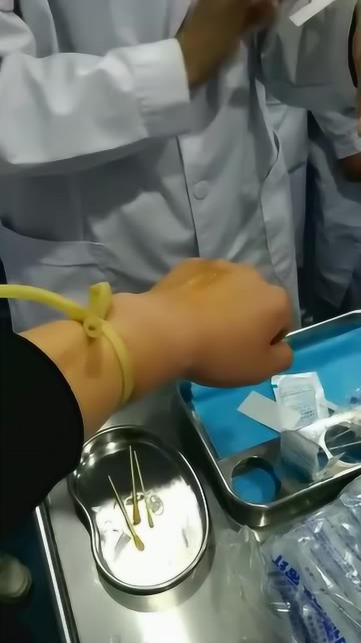 输液教学现场,听有经验的护士谈输液贴