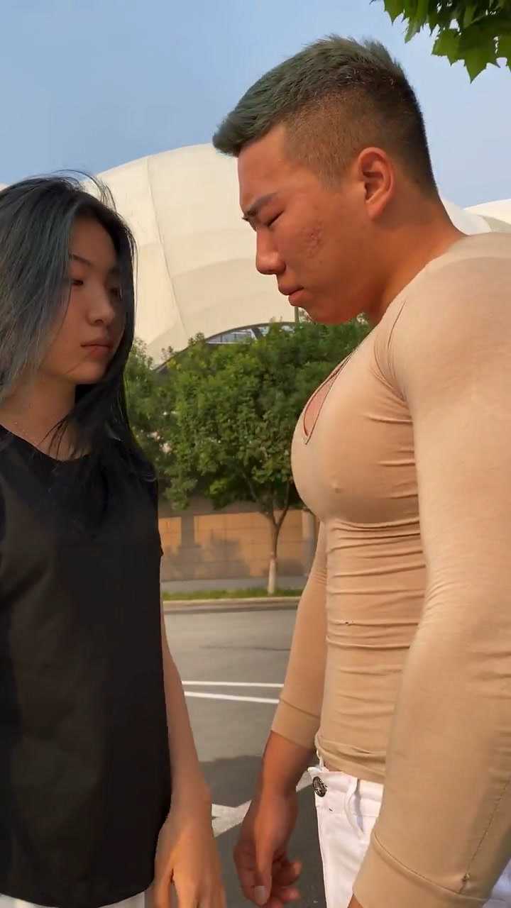 会动的胸肌你见过吗