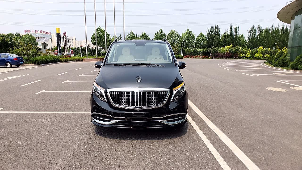进口迈巴赫vs680,六座版