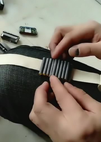 最刺激的划炮玩法先把它们化零为整然后点火赶紧跑