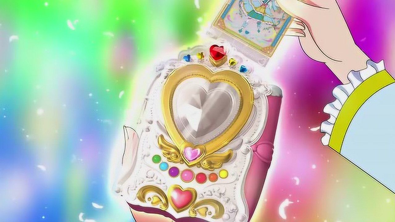 巴啦啦小魔仙:彩俐原来还没变身,感觉变身后差别不明显