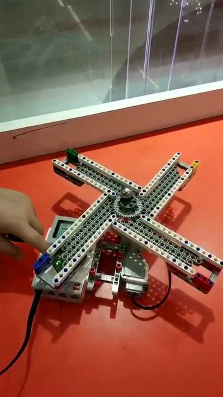 乐高ev3智能创意编程-抽奖转盘