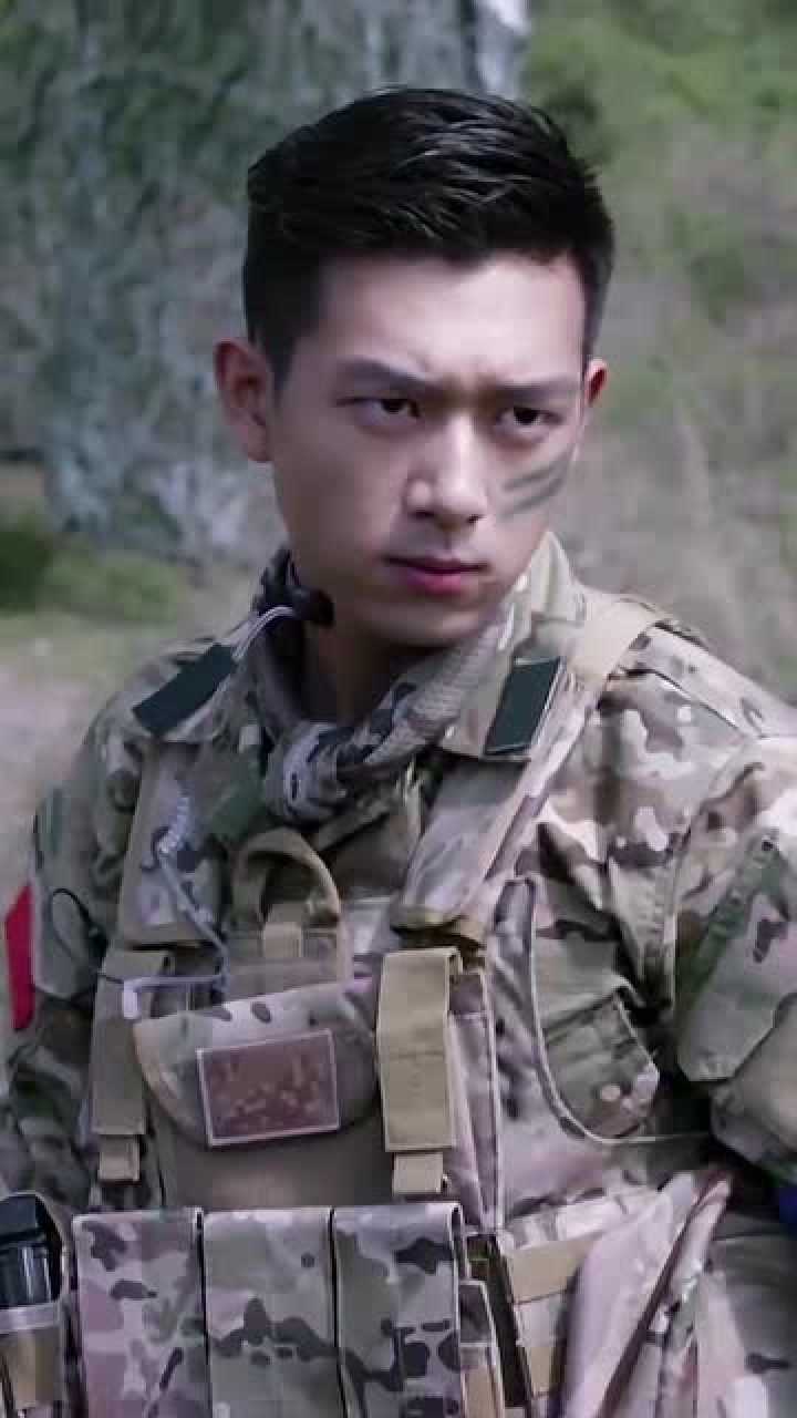 南方有乔木李现是我瞎了么我居然看到了陈伟霆的影子