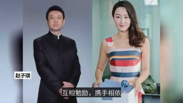 央视杨柳过53岁生日,现任妻子晒亲密合影,杨柳变化大妻子年轻