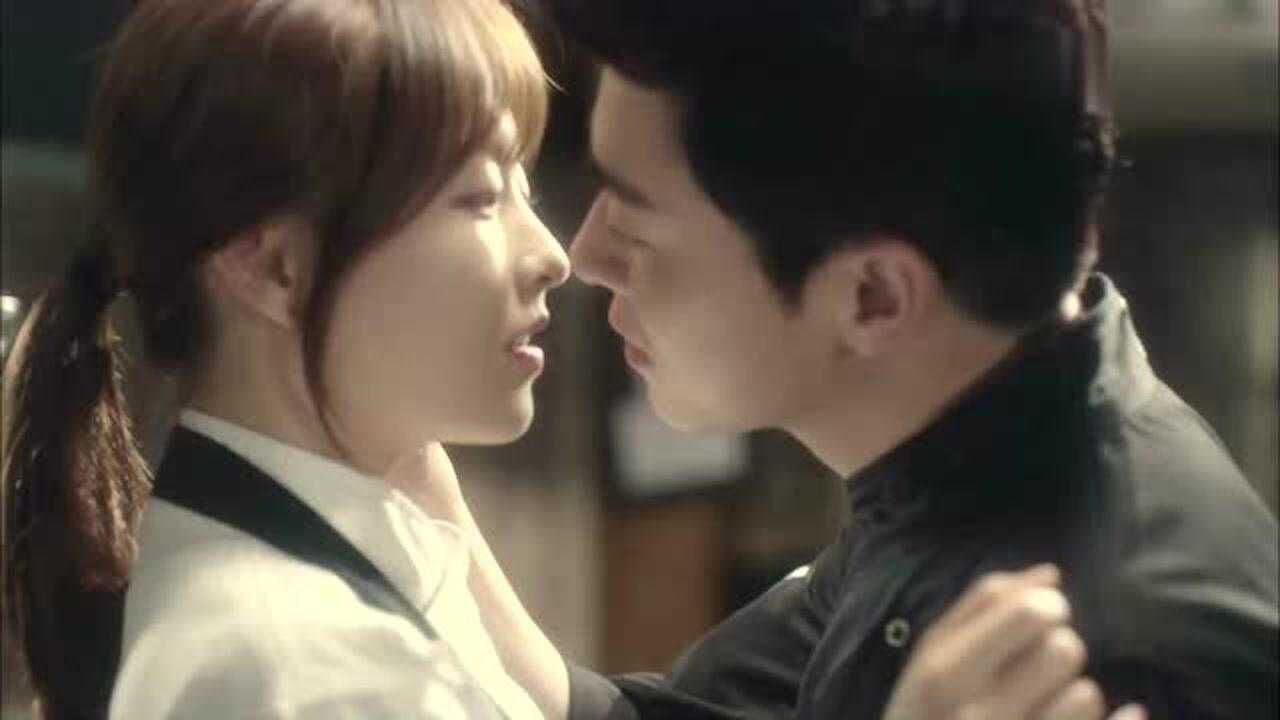 韩剧爱情:先接吻再恋爱,脱单道路无障碍去_腾讯视频
