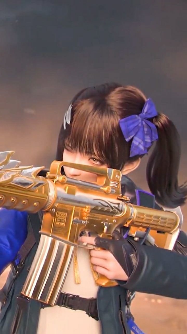 关小雨拿的是什么装备敢单挑大boss