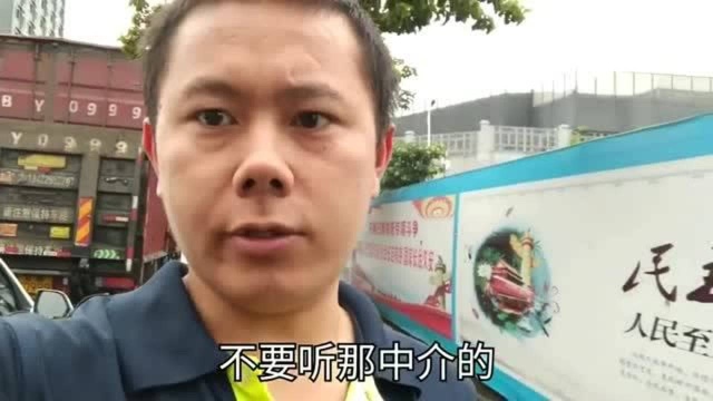 实拍东莞最大的工厂,招聘现场队伍排到哪去了,知道这是什么厂吗