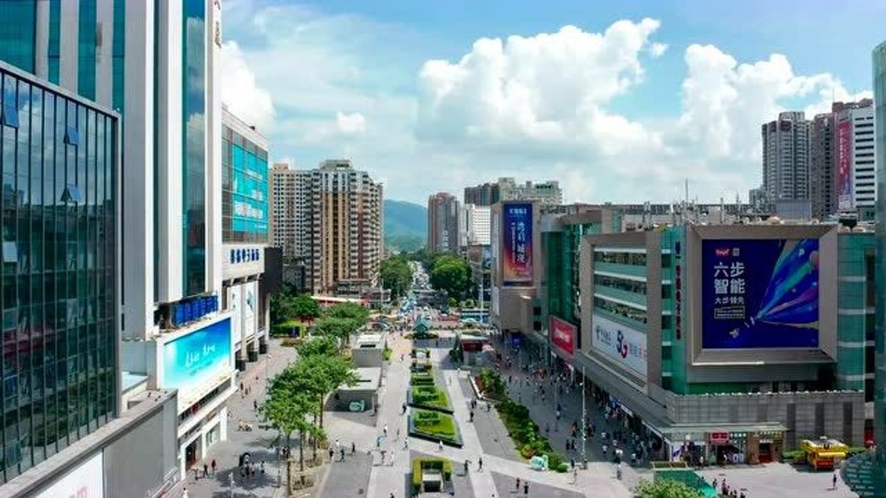 航拍深圳华强北,华强南,赛格电子与南华村4k风貌