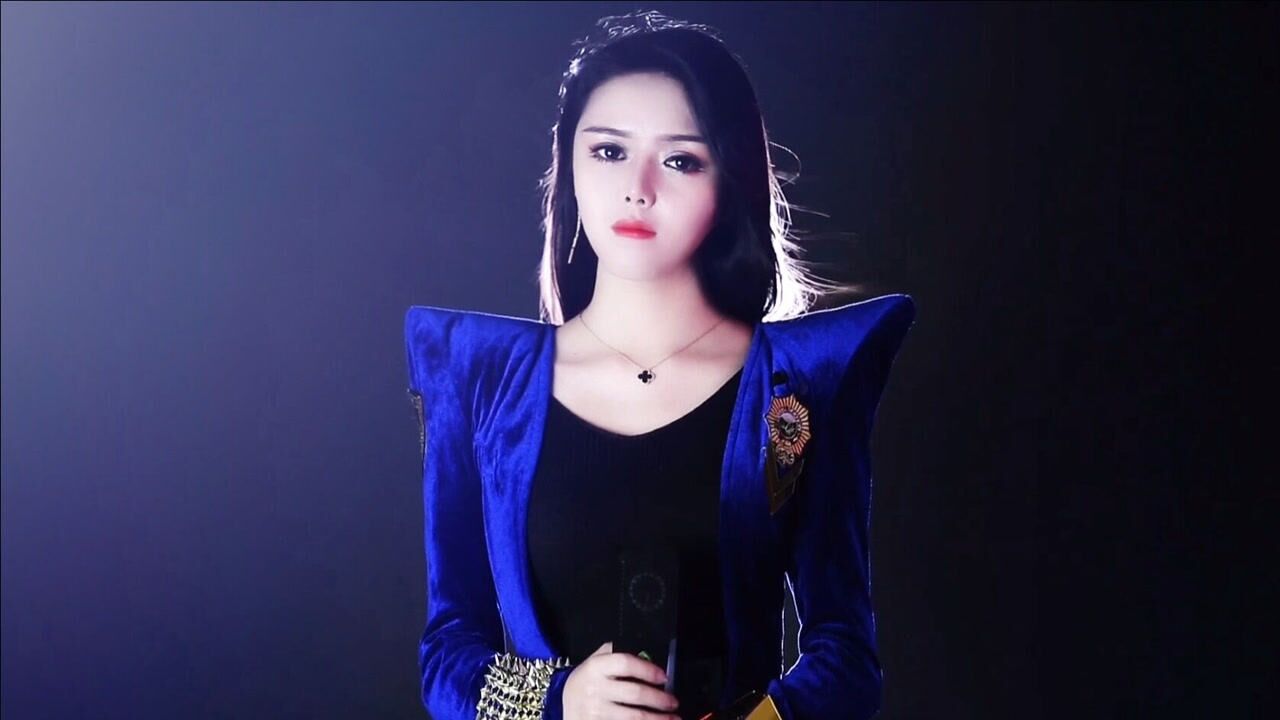 毛惠演绎一曲可可托海的牧羊人歌声凄美感人催人泪下