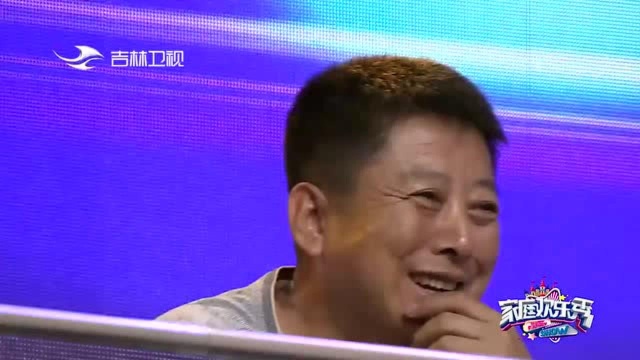 气球达人挑战用鼻孔吹气球,能成功吗?一起来看看