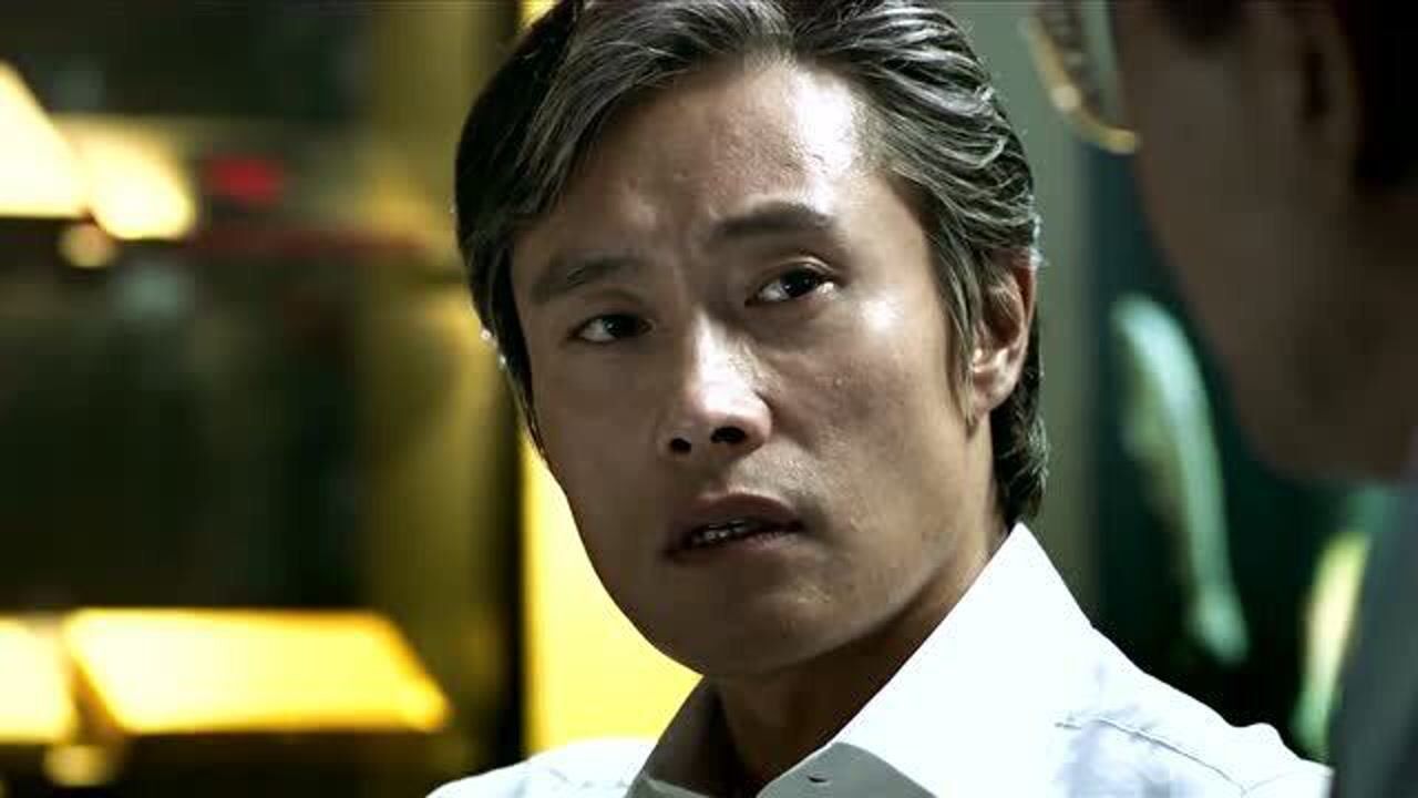 根据真实事件改编,韩国历史上最大的诈骗案——《金融决战》