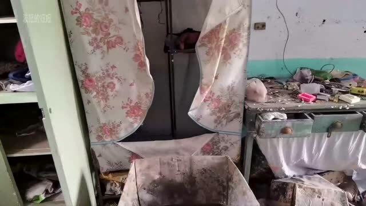 荒废女职工宿舍楼捡漏,看看都在里面还有什么东西