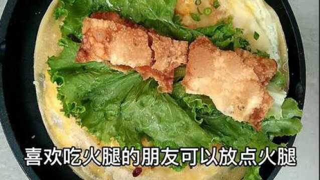 今天分享个自己在家做的杂粮煎饼,教你在家也能做出美味好吃的杂粮煎饼