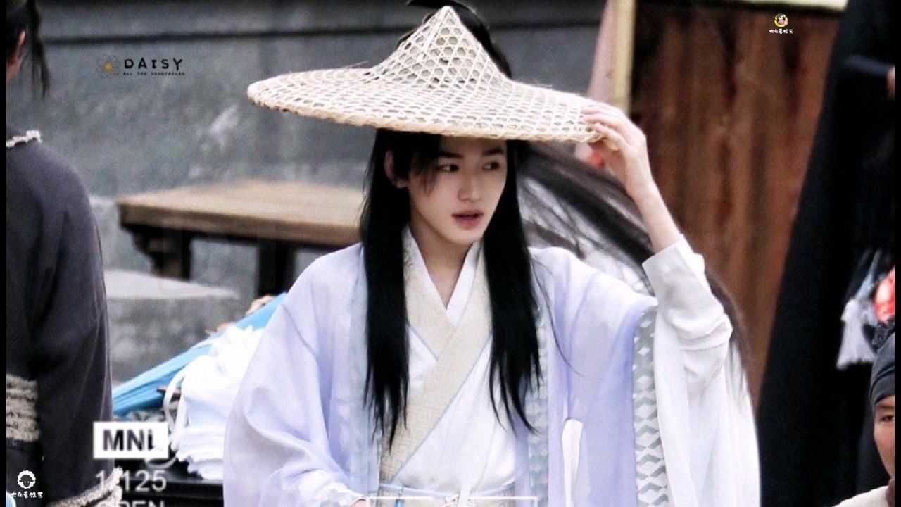 宋亚轩古装造型也是有参差的