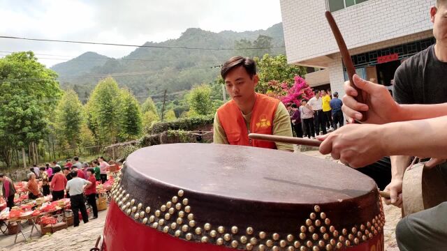 潮州大锣鼓,云霄仙石村的这些帅哥小伙们打的精彩,听的心情澎湃