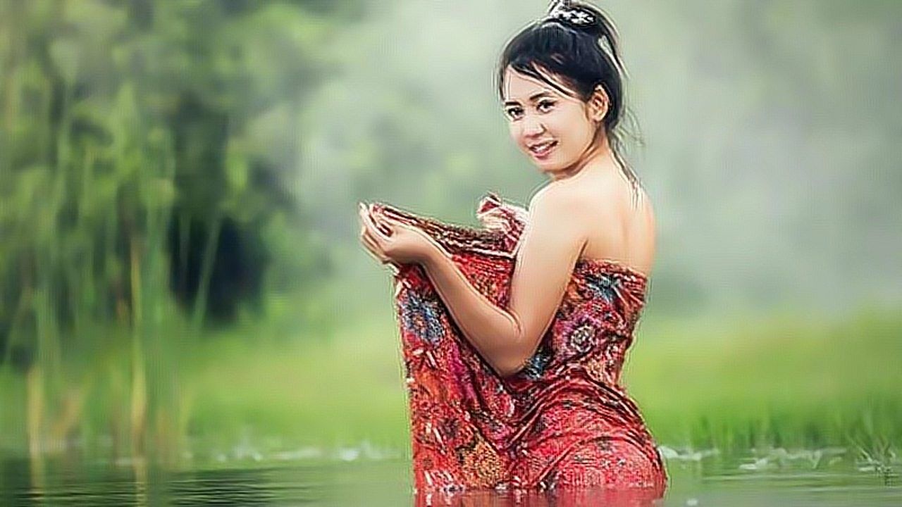 没有澡堂的国家，当地女性是怎么洗澡的？场面真是不忍直视！_腾讯视频